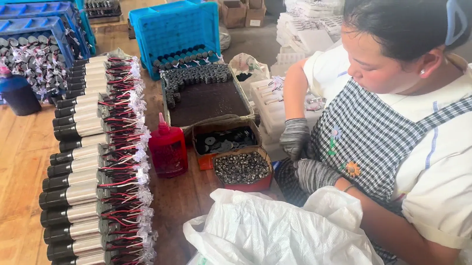 COCHUMS electric pruning shears factory production
